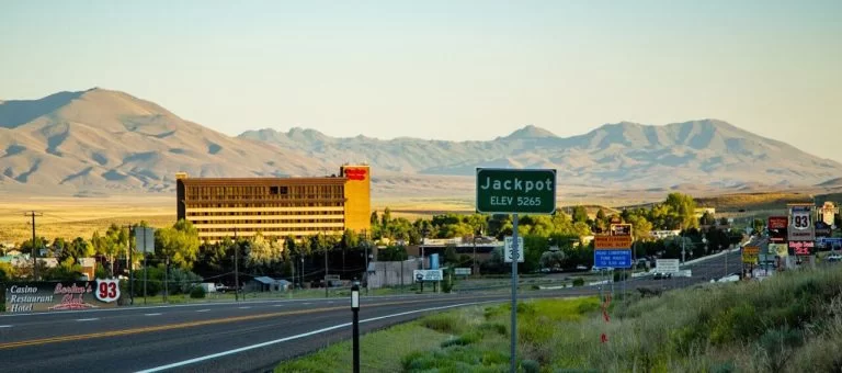 Jackpot, Nev. Casino Hot Tub Incident Leads to Indecent Exposure Charge – uBetMobile.com