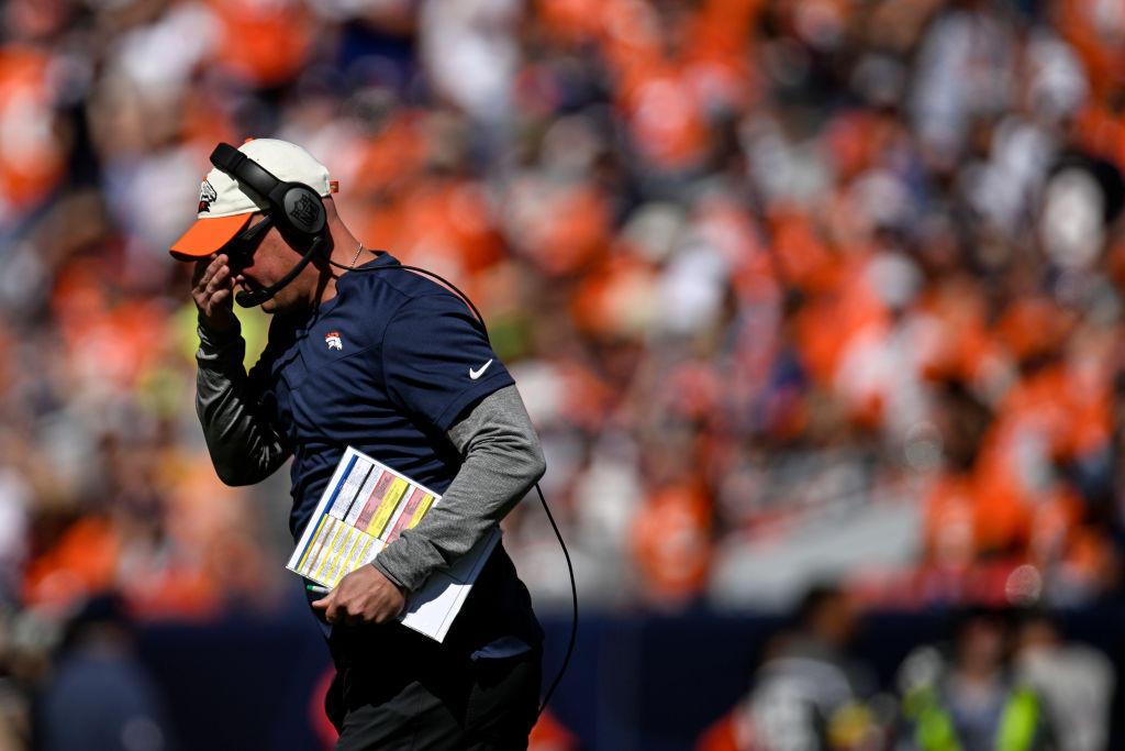 , Broncos HC Nathaniel Hackett Hired Someone For &#8216;Gameday Decisions&#8217; &#8211; uBetMobile.com