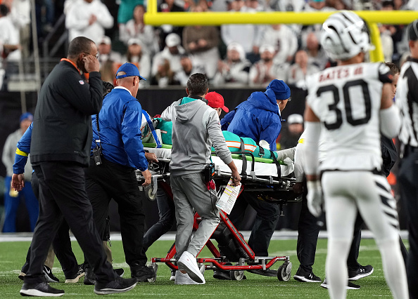 , Dolphins QB Tua Tagovailoa Traveling Home With Team After Chilling Head Injury – OutKick &#8211; uBetMobile.com