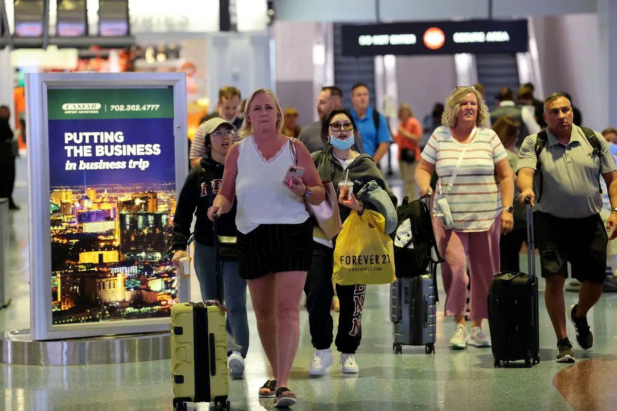 , Harry Reid International Airport Sets Three-Month Passenger Record &#8211; uBetMobile.com