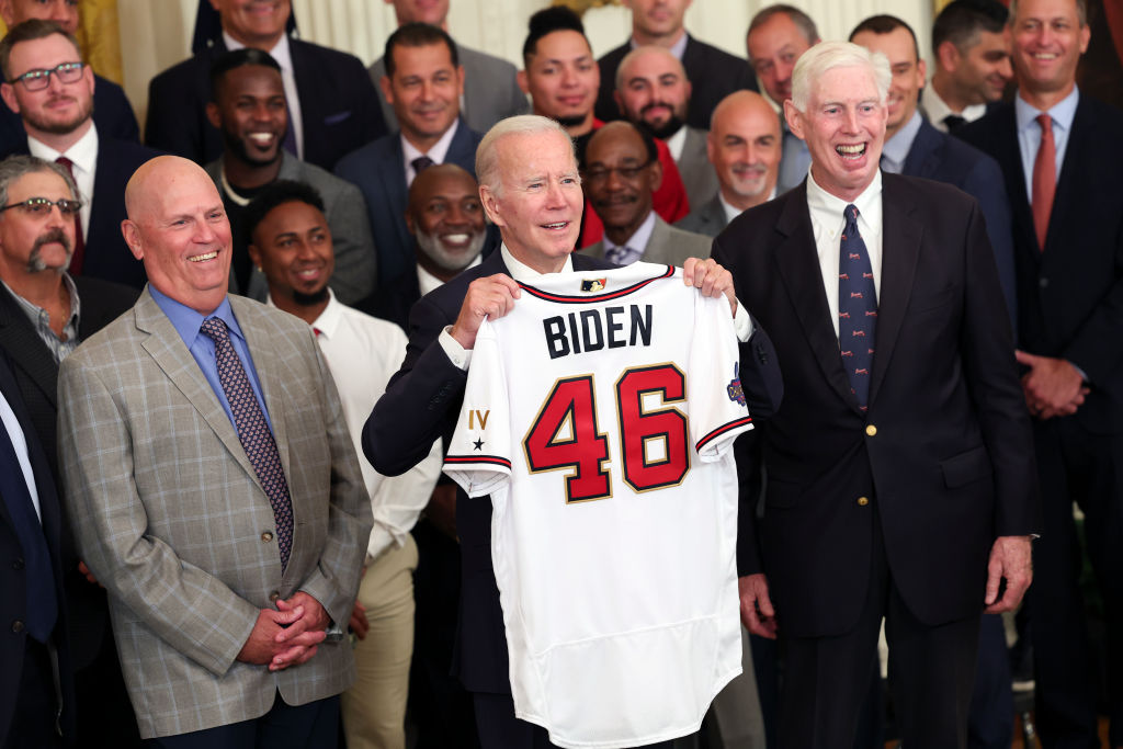 , Joe Biden Calls For Pictures With &#8216;Everyone Under 15&#8242; During Braves&#8217; Visit &#8211; uBetMobile.com