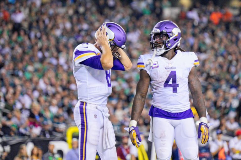 Kirk Cousins Has Been Hilariously Bad In Monday Night Football Career – uBetMobile.com