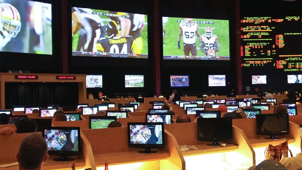 , Massachusetts gaming commissioners receive 15 sports betting applications at deadline &#8211; uBetMobile.com