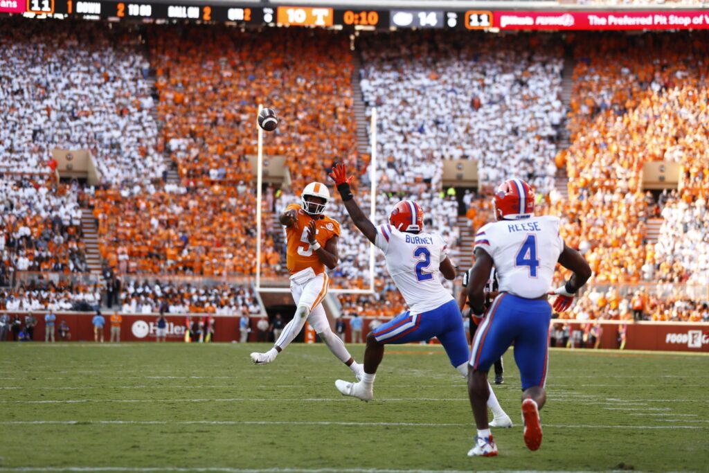 , Hendon Hooker Has His Superman Performance For Tennessee Vols &#8211; uBetMobile.com