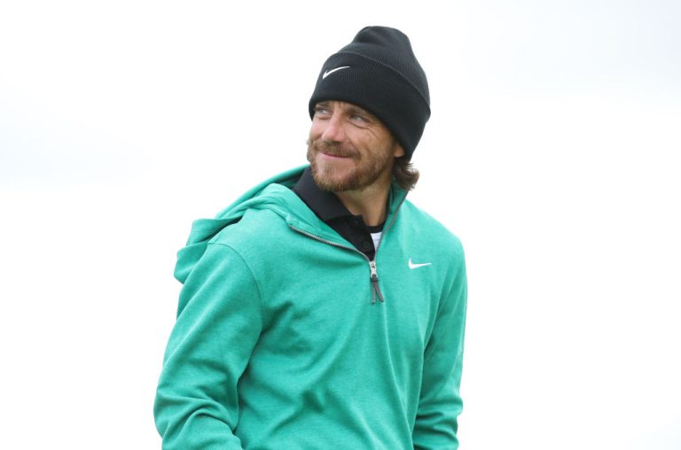 Tommy Fleetwood Holes Two Balls At Once At St. Andrews In Wild Video – uBetMobile.com