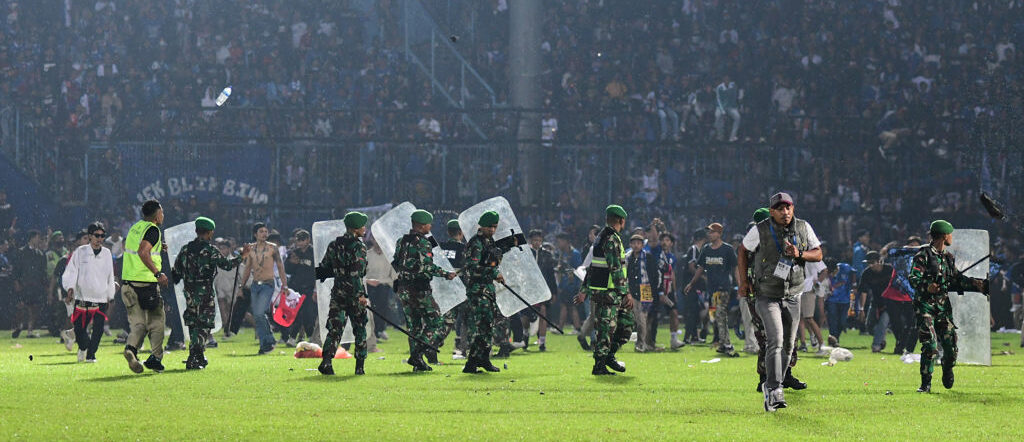 , At Least 129 Dead After Indonesia Soccer Match Ends In Riot, Stampede &#8211; uBetMobile.com