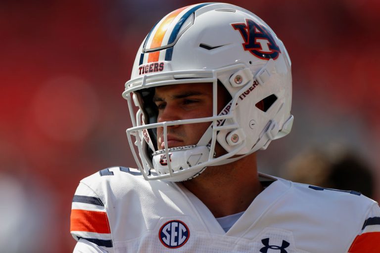 Auburn Embarrassingly Announces The Wrong Starting QB Amid Turmoil – uBetMobile.com