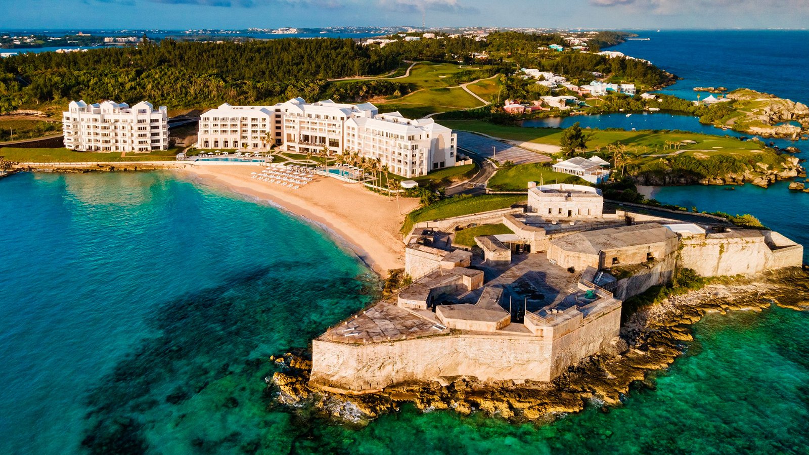 , Bermuda regulator grants St. Regis Hotel license to open the island&#8217;s first casino &#8211; uBetMobile.com