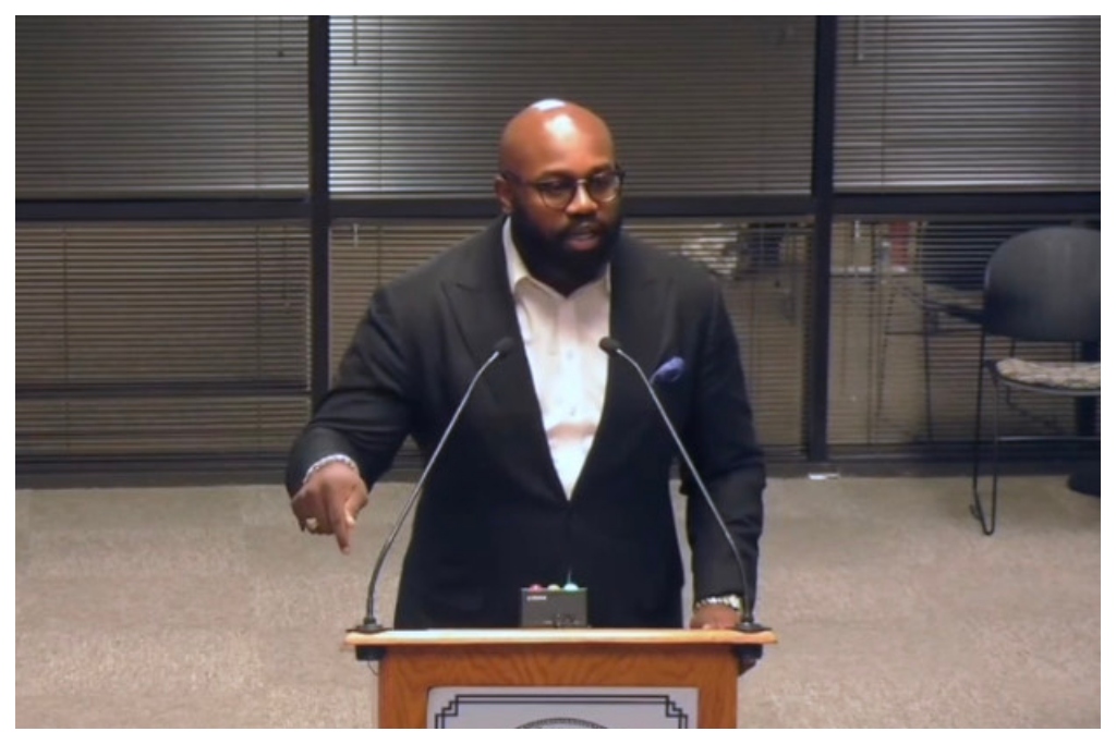 , Black Pastor Rips School Over Diversity &#038; Inclusion: &#8216;Grooming To Be Perverts&#8217; &#8211; uBetMobile.com