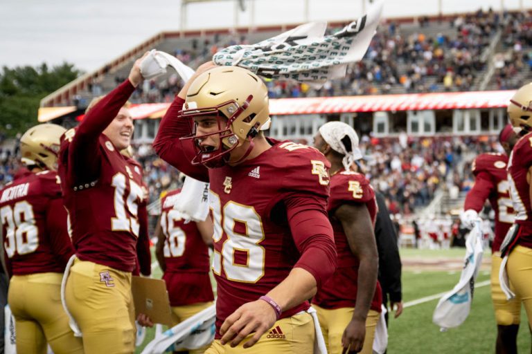 Boston College Embarrassingly Storm The Field After Win Over Bad Team – uBetMobile.com