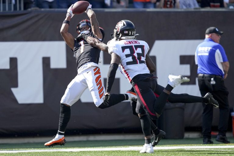 Cincinnati Bengals WR Ja’Marr Chase Out with Hip Injury – uBetMobile.com