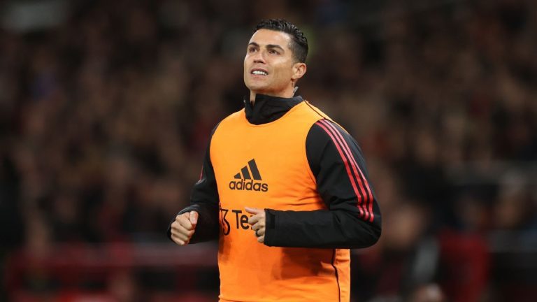 Man United’s Ronaldo refused to come on vs. Spurs – uBetMobile.com