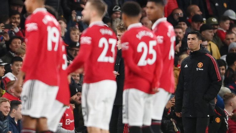 Cristiano Ronaldo’s walk-off is ruining Man United legacy – uBetMobile.com