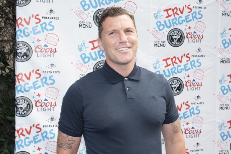 Former NHL Player Sean Avery Threatens Neighbor With Vandalism – uBetMobile.com