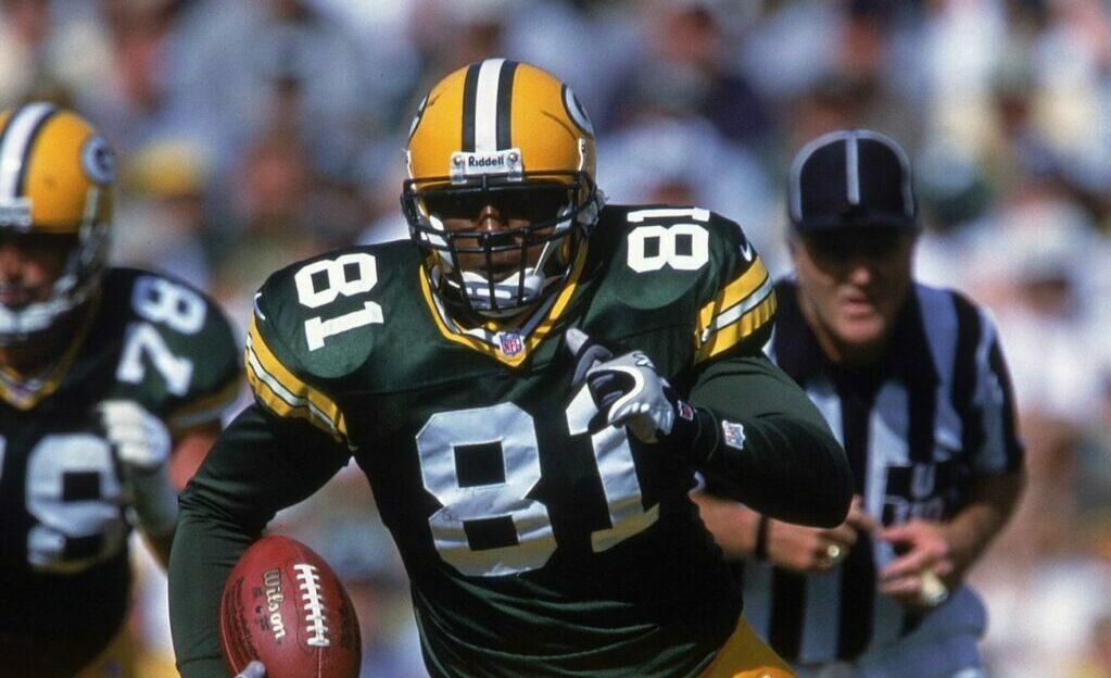 , Previous Packers Player Tyrone Davis Dead At The Age Of 50 – OutKick &#8211; uBetMobile.com