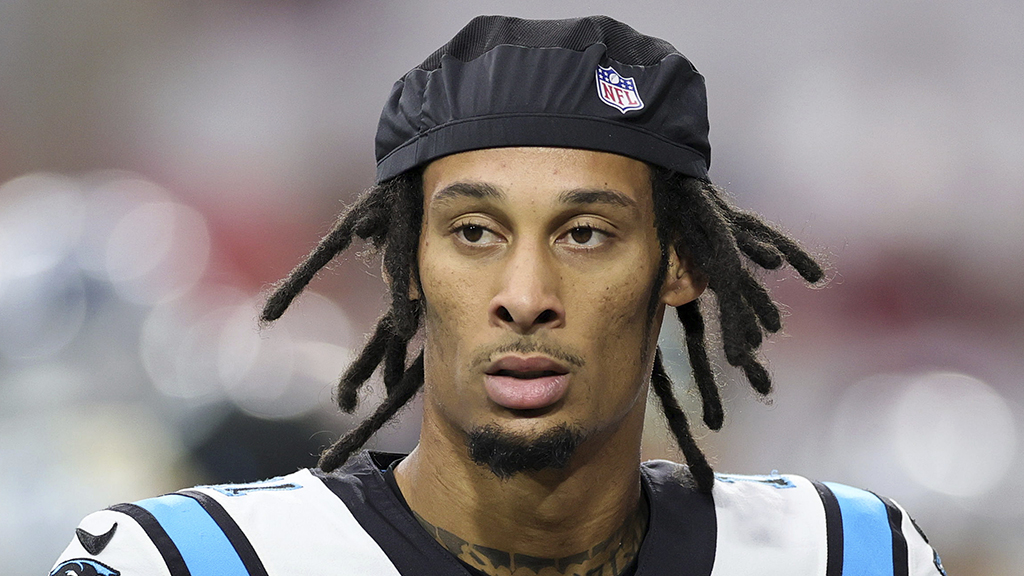 , Disappointed Carolina Panthers WR Robbie Anderson Yells In Coach&#8217;s Deal with – OutKick &#8211; uBetMobile.com