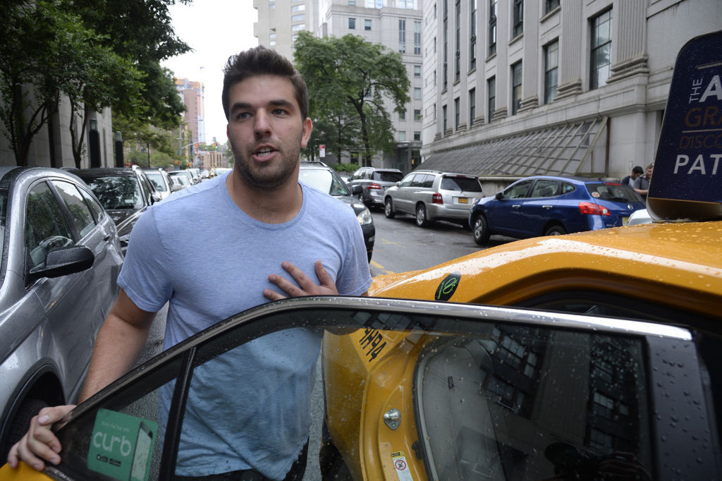 , Fyre Festival&#8217;s Billy McFarland Teases New Party Right after Prison Stint &#8211; uBetMobile.com