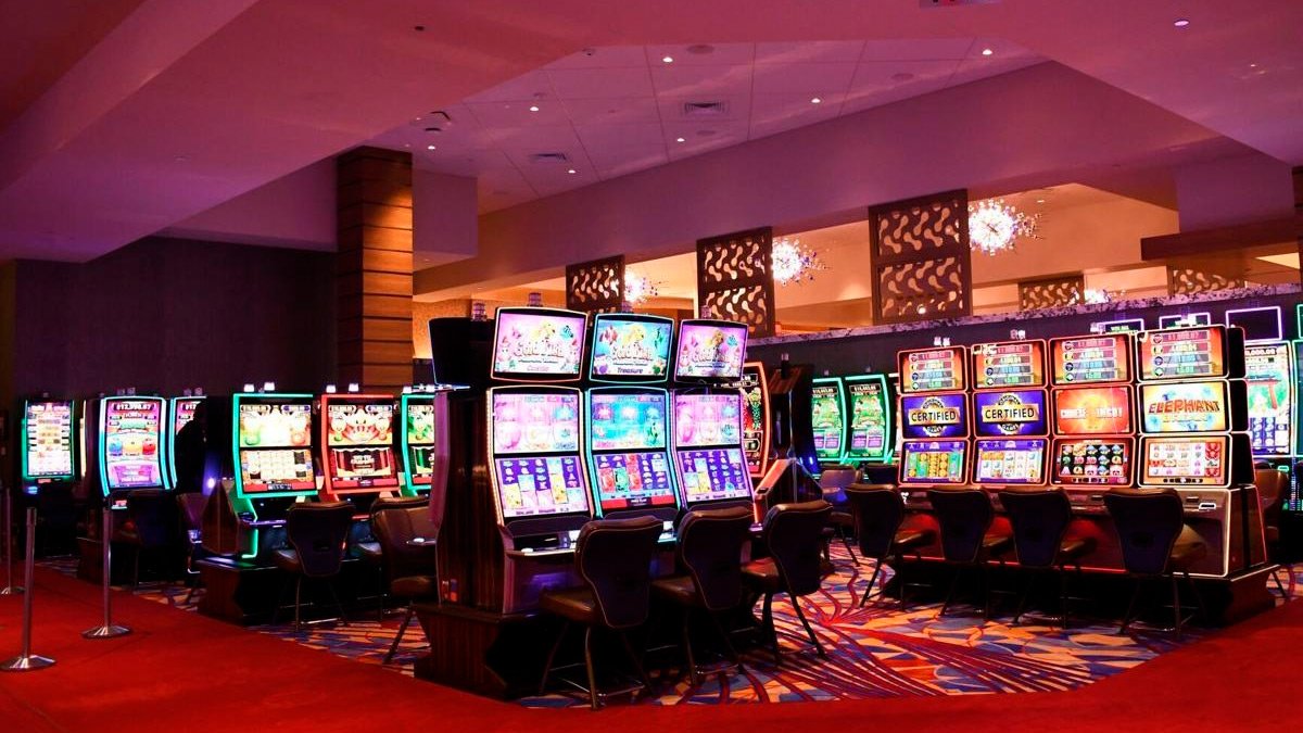 , Hard Rock Casino Northern Indiana opens expanded gaming floor &#8211; uBetMobile.com