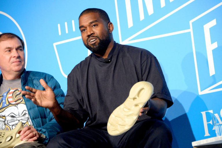 Kanye West to Buy Twitter Alternative Parler – uBetMobile.com