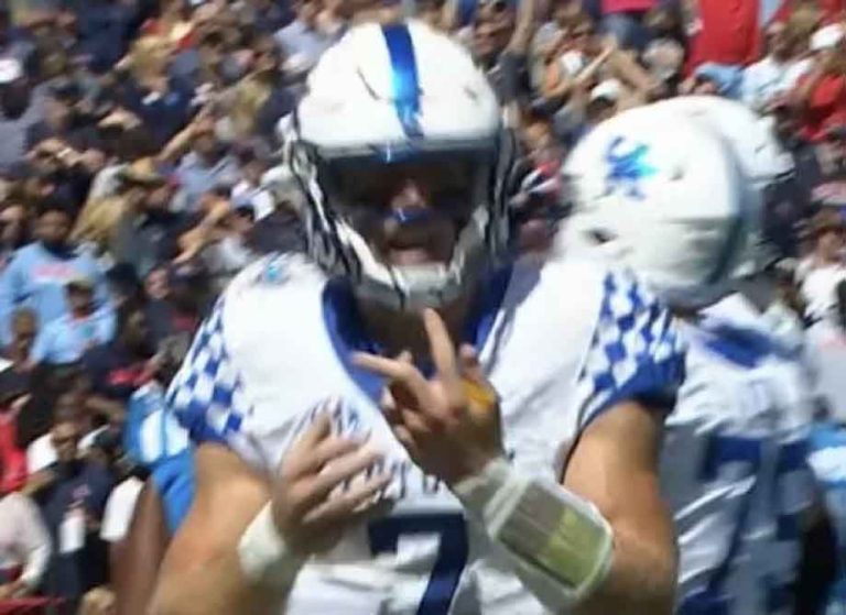 Kentucky QB Will Levis’ Finger Is Not Supposed To Bend That Way – uBetMobile.com