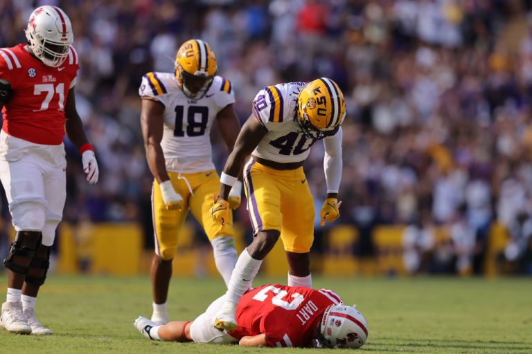 LSU Rips No. 7 Ole Miss 45-20 To Enter SEC West Race For 1st Time Since 2019 National Title Season – OutKick – uBetMobile.com