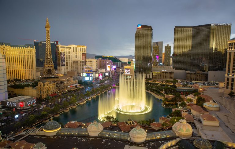 Las Vegas Hotel Business, Leisure Revenue Seen Rising In 2022 – uBetMobile.com