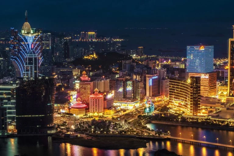 Macau Officials Want Operators To Boost Non-Gaming Spending – uBetMobile.com