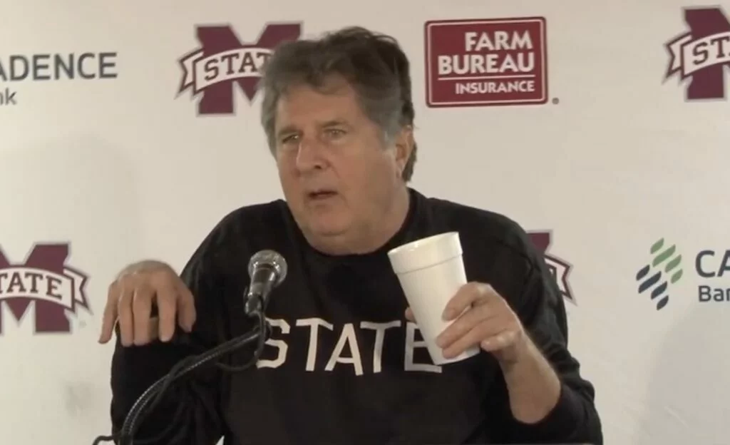 , Mike Leach Goes On Hilarious Rant About Hands – OutKick &#8211; uBetMobile.com