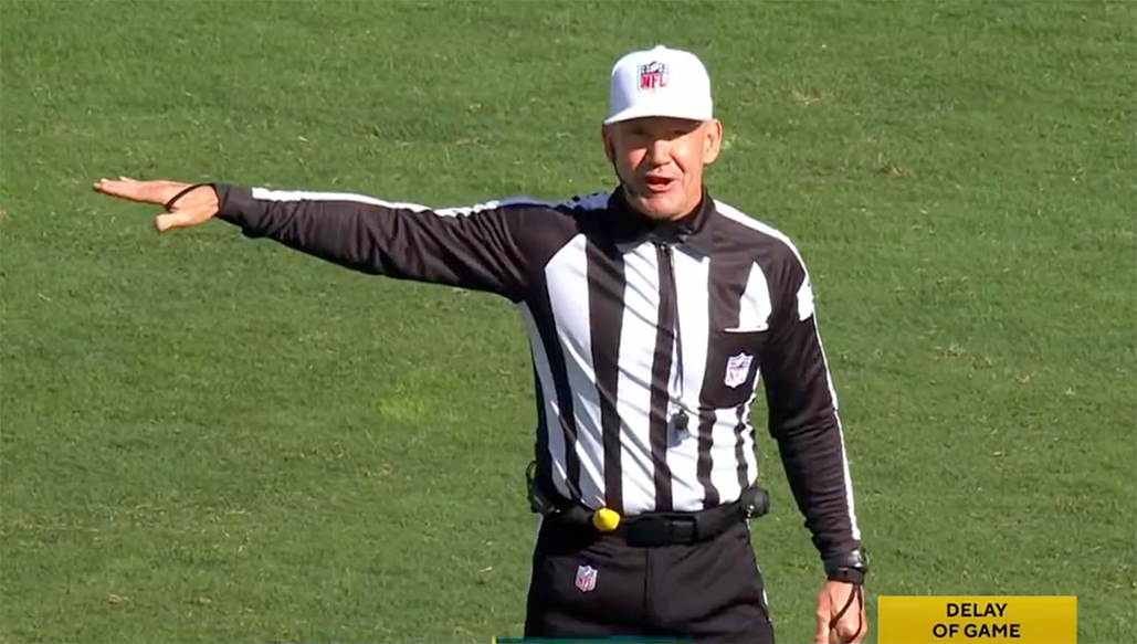 , NFL Referee Laughs While Calling Eagles Defense (?) For Delay Of Game &#8211; uBetMobile.com