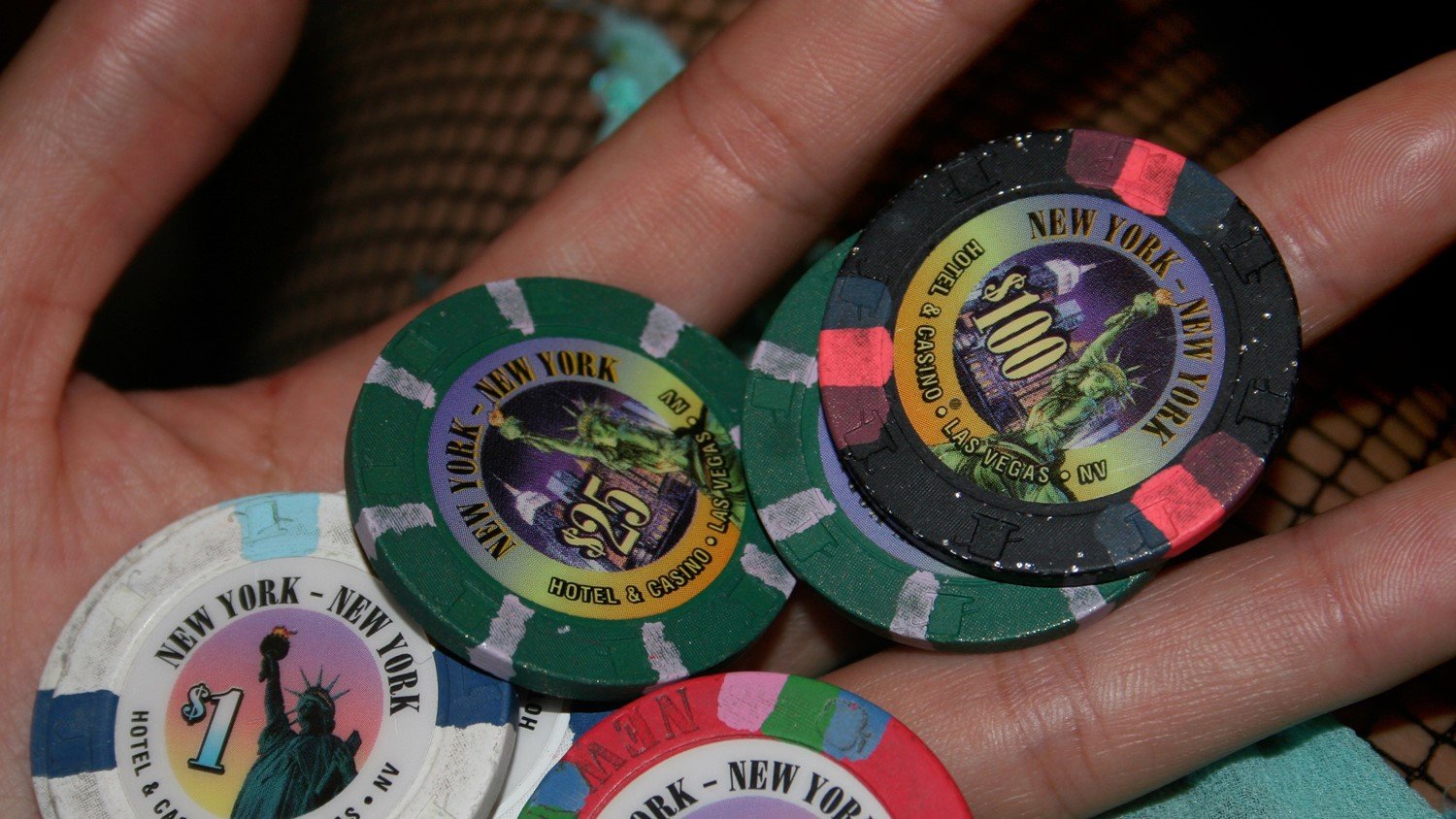 , Nevada Gaming Control Board nominates casino chip counterfeiter to its black book &#8211; uBetMobile.com