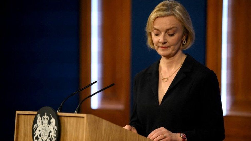 , New Political Betting Lines Arrive in the UK as Liz Truss Announces Resignation &#8211; uBetMobile.com