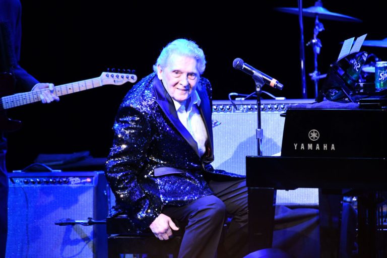 No, Jerry Lee Lewis Isn’t Dead, He’s Alive And In Memphis – uBetMobile.com