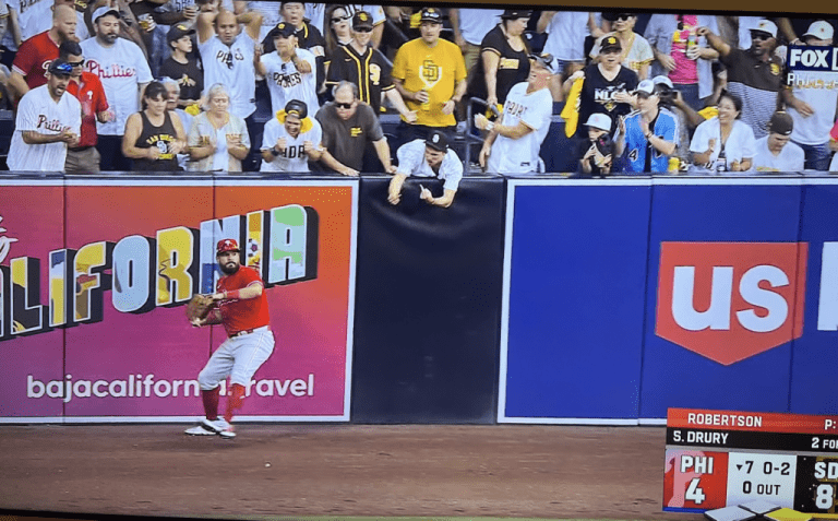 Padres Admirer Greets Kyle Schwarber With The Double Chook – OutKick – uBetMobile.com