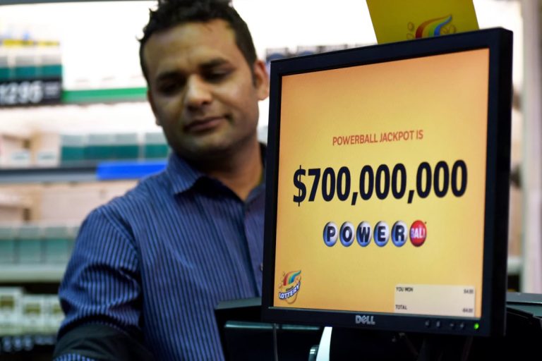 Powerball Jackpot Hits $700M, Lottery Game’s Fifth Largest Prize Ever – uBetMobile.com