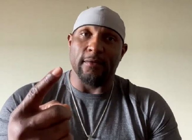 Ray Lewis’ Cameo Speech To High Faculty Soccer Workforce Just Wasn’t Killer Adequate – OutKick – uBetMobile.com