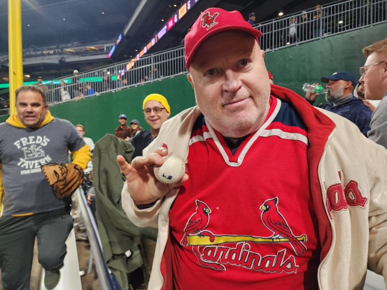 The Fan Who Caught Albert Pujols 703rd Home Run Ball Made A Major Mistake – uBetMobile.com