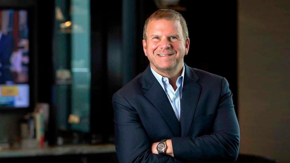 , Tilman Fertitta planning 43-floor hotel &#038; casino on Las Vegas Strip &#8211; uBetMobile.com