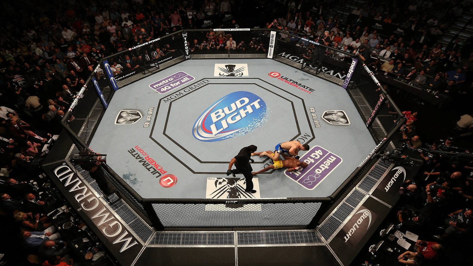 , UFC updates its policy to ban fighters from wagering on promotion&#8217;s fights &#8211; uBetMobile.com