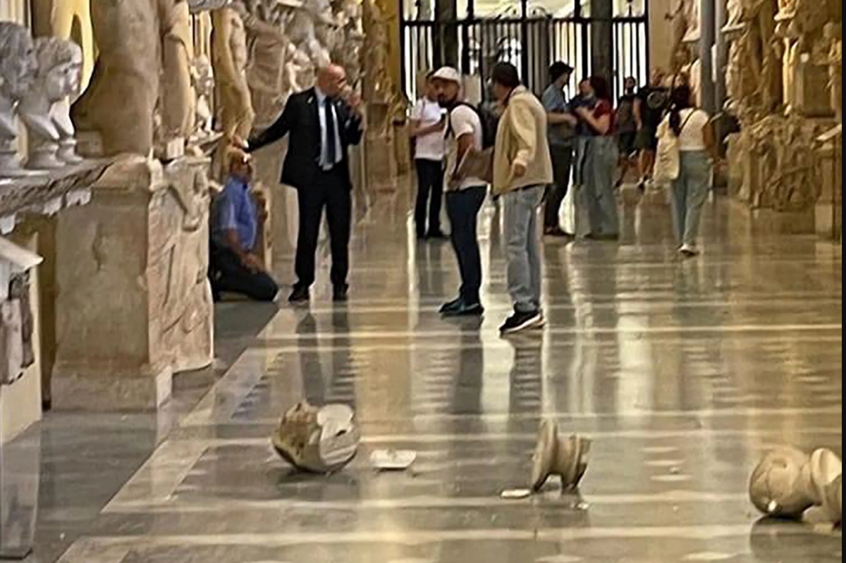 , U.S. Tourist Smashes Vatican Artifacts Soon after Being Denied Intro To Pope Francis – OutKick &#8211; uBetMobile.com