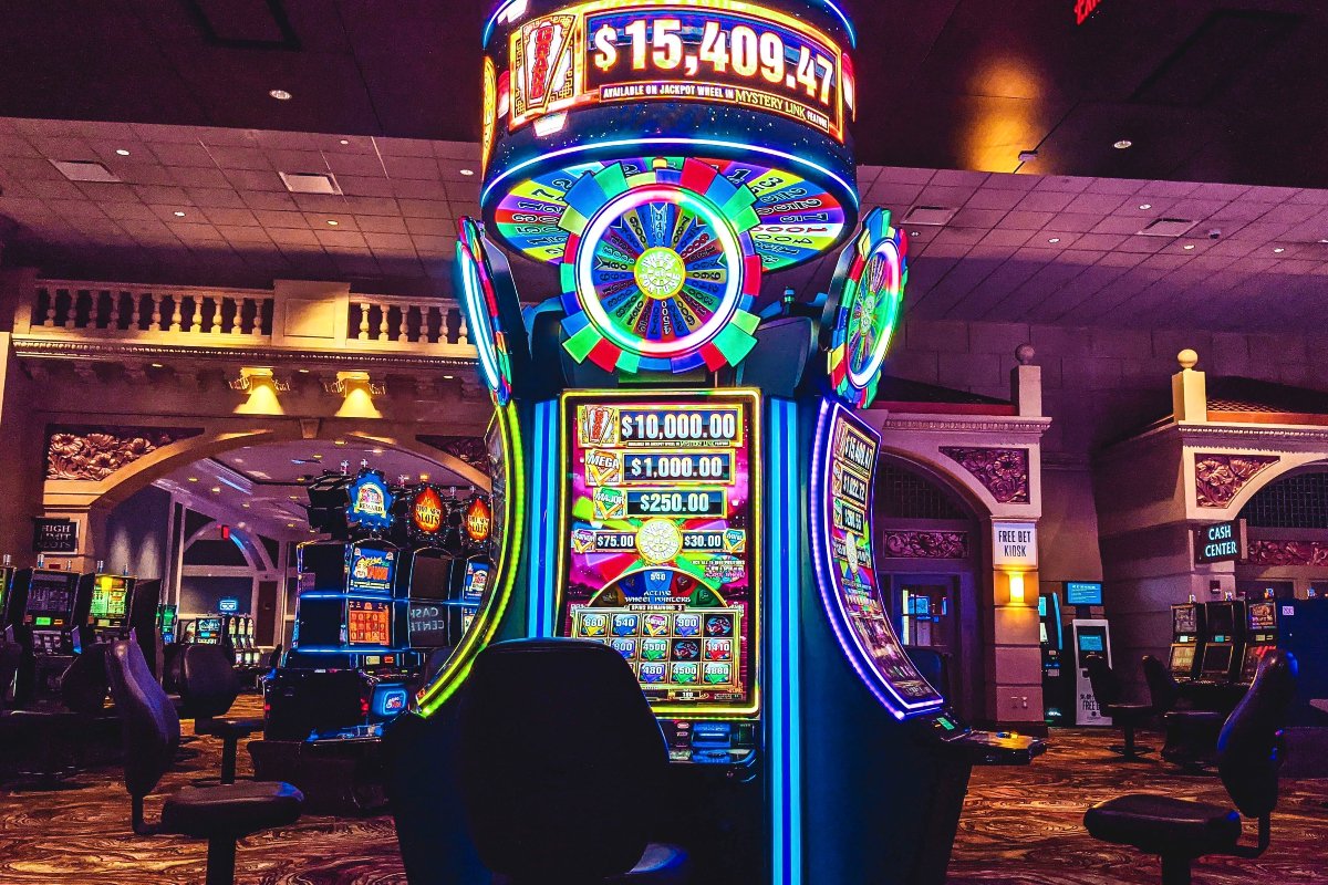 , &#8216;Wheel of Fortune&#8217; Slot Machine Delivers Foxwoods Gambler $1.2M &#8211; uBetMobile.com