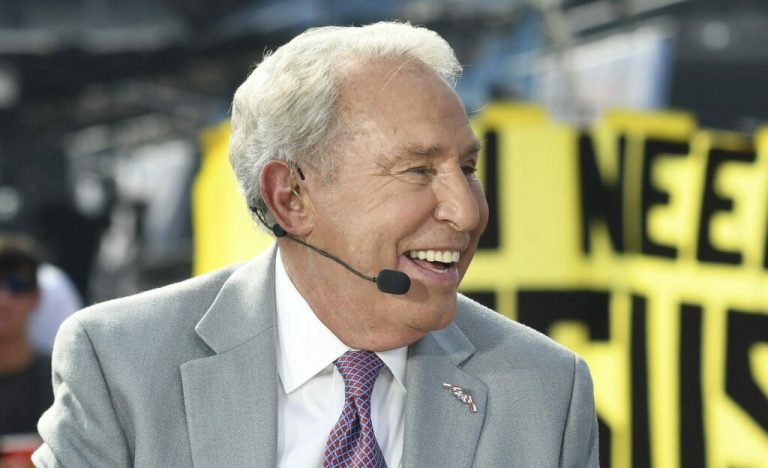 Why Is not Lee Corso On University GameDay? Is He Sick? – OutKick – uBetMobile.com