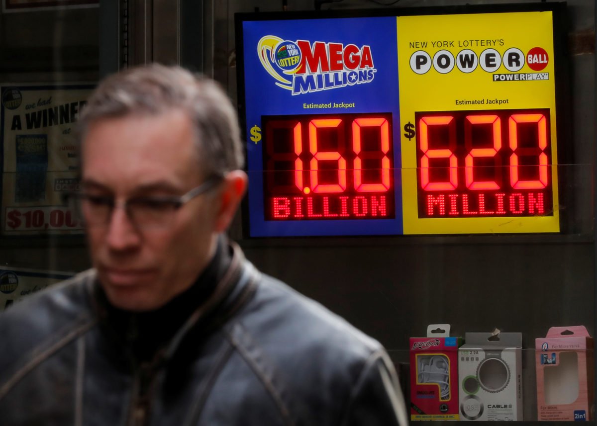 , $2B Powerball Jackpot Produces $100M for NY Schools, Lottery Retailers &#8211; uBetMobile.com