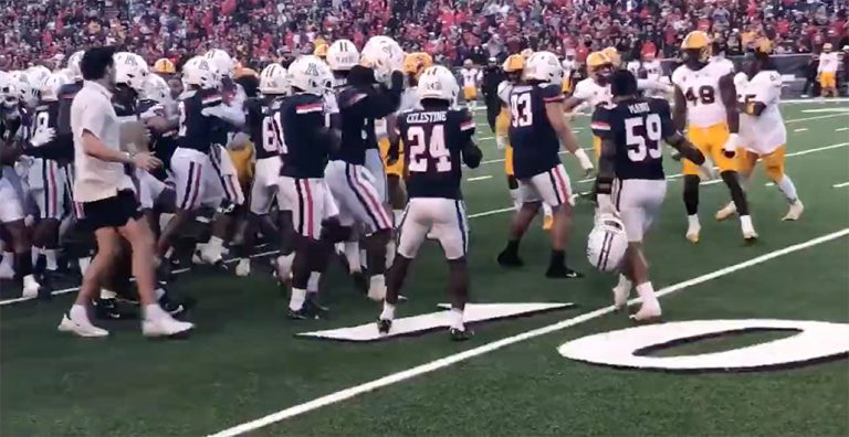 Arizona, ASU Rivalry Recreation Ends In Bench-Clearing Struggle, Player Ejections – uBetMobile.com