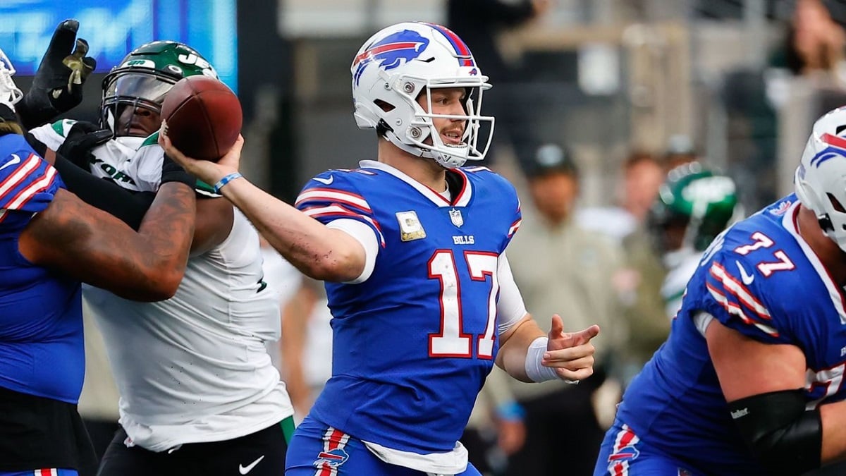 , Buffalo Bills Injury Update: QB Josh Allen UCL Strain &#8211; uBetMobile.com