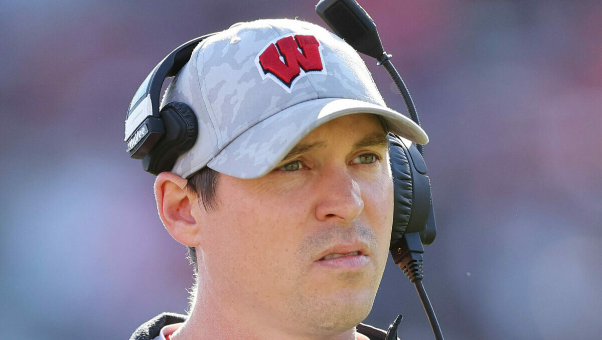 , Jim Leonhard Proves He&#8217;s The Perfect Man For Wisconsin – OutKick &#8211; uBetMobile.com