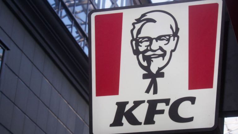 KFC Germany Sends Out Promo for ‘Cheesy Chicken’ to Celebrate Kristallnacht – Mobile Betting Online – uBetMobile.com