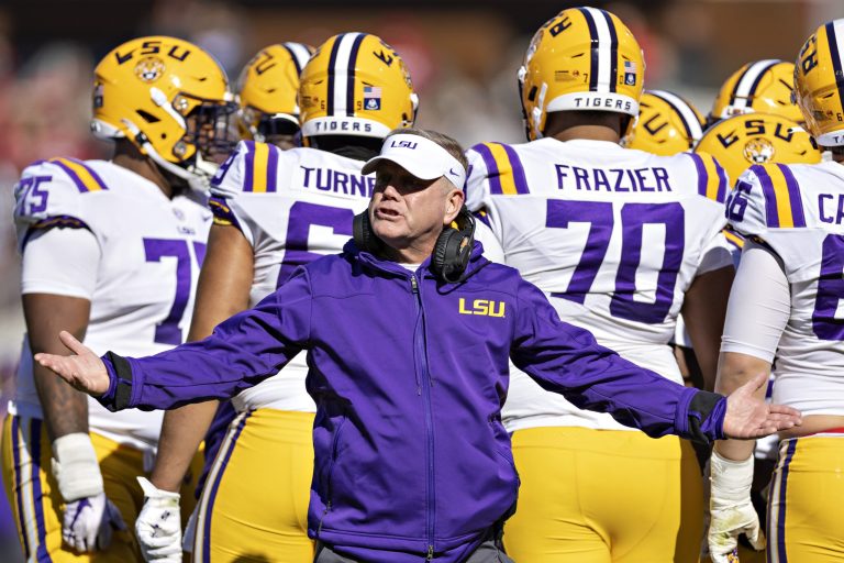 LSU Is 1 Win From SEC West Crown After Beating Arkansas 13-10 – Mobile Betting Online – uBetMobile.com