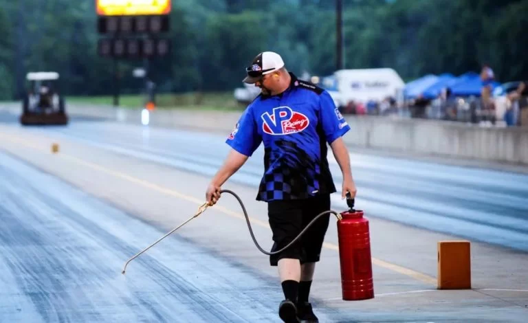 Las Vegas Drag Races Saved by 11th-hour Glue Donation – uBetMobile.com