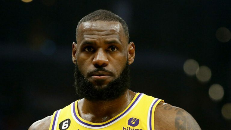 LeBron James Tells Another Hilarious Lie – Mobile Betting Online – uBetMobile.com