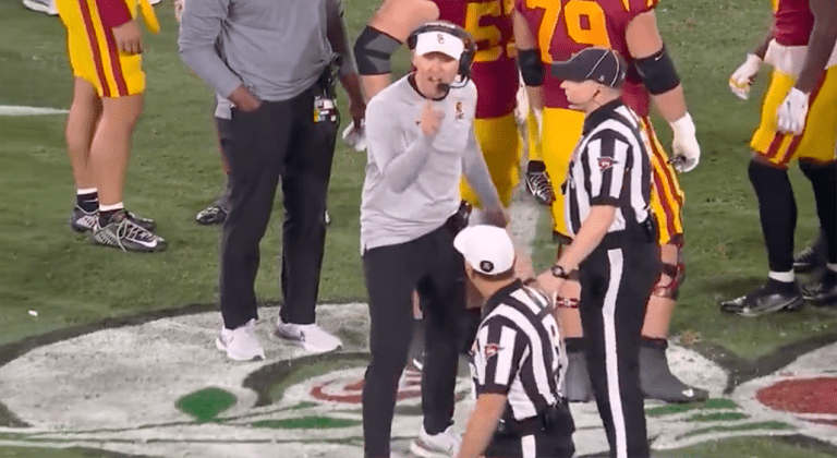 Lincoln Riley Flips Out At Pac 12 Refs For Calling Timeout He Requested – uBetMobile.com